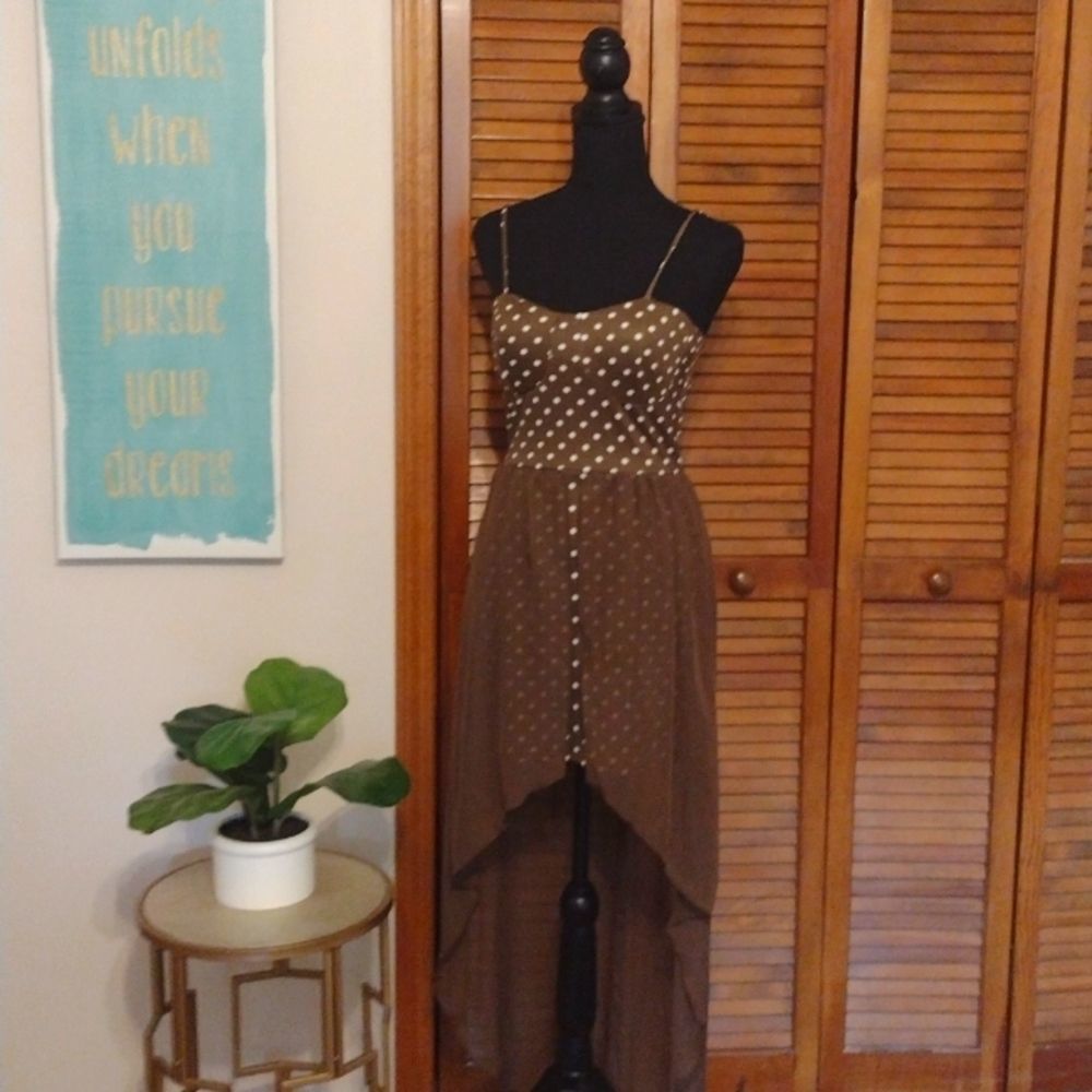 NWT Polka dot High-Lo Dress Size M
